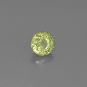 Grenat grossulaire vert naturelle coupe roude, 0,55 ct, VS