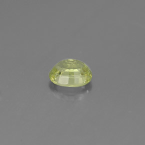 Grenat grossulaire vert naturelle coupe ovale, 0,52 ct, VS