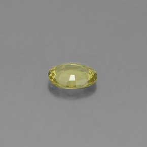 Grenat grossulaire vert naturelle coupe ovale, 0,45 ct, VVS-VS