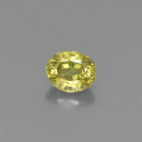 Grenat grossulaire vert naturelle coupe ovale, 0,47 ct, VS