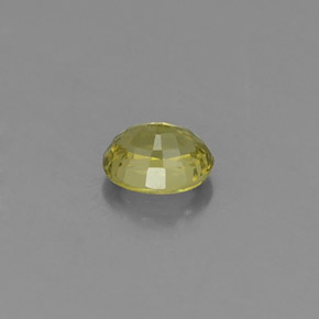 Grenat grossulaire vert naturelle coupe ovale, 0,47 ct, VS
