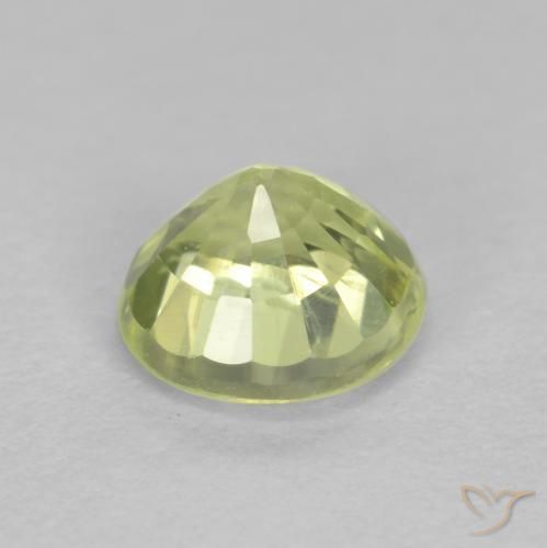 Grenat Grossularite Jaune verdâtre clair naturelle Tour, 0.55 ct, VS