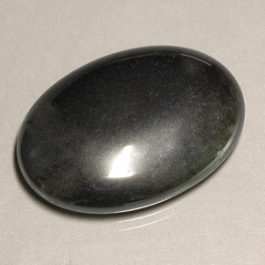 Hématite gris naturelle coupe ovale, 55,74 ct, opaque