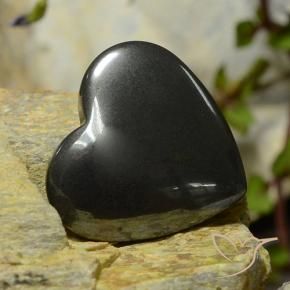 Hématite Gris foncé naturelle Cœur, 23.85 ct, Opaque