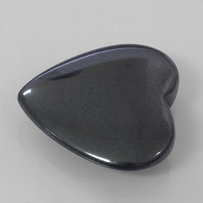 Hématite noir et gris naturelle forme de coeur, 22,68 ct, opaque