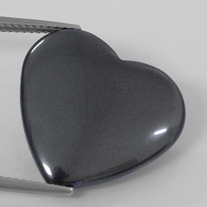 Hématite gris naturelle forme de coeur, 23,42 ct, opaque
