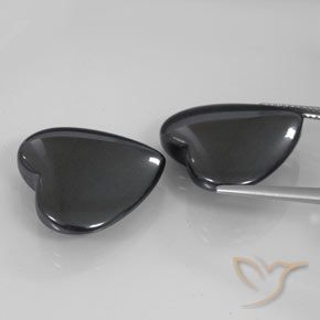 Shop natural 46.25ct Noir Gris Hématite gems, Cœur, from Brésil at GemSelect. In stock, global shipping!
