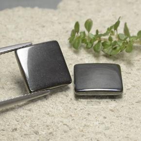 Achetez naturel 9.68ct Noir Gris Hématite gems, Carré, En provenance Brésil chez GemSelect. En stock, livraison internationale!