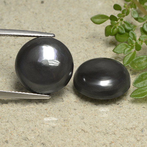 Achetez naturel 32.54ct Noir Gris Hématite gems, Coupe roude, En provenance Brésil chez GemSelect. En stock, livraison internationale!