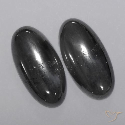 Shop natural 18.04ct Noir Gris Hématite gems, ovale, from Brésil at GemSelect. In stock, global shipping!