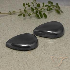 Shop natural 72.67ct Noir Gris Hématite gems, En forme de poire, from Brésil at GemSelect. In stock, global shipping!