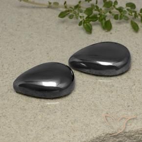 Shop natural 73.93ct Gris foncé Hématite gems, En forme de poire, from Brésil at GemSelect. In stock, global shipping!