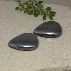 Shop natural 68.39ct Gris foncé Hématite gems, En forme de poire, from Brésil at GemSelect. In stock, global shipping!