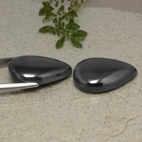 Shop natural 69.58ct Noir Gris Hématite gems, En forme de poire, from Brésil at GemSelect. In stock, global shipping!