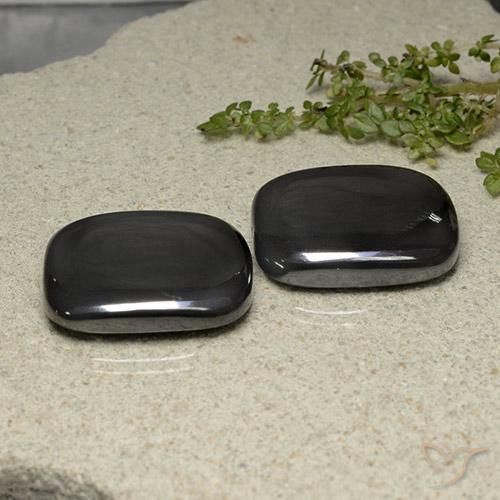 Shop natural 100.49ct Noir Gris Hématite gems, Coussin, from Brésil at GemSelect. In stock, global shipping!