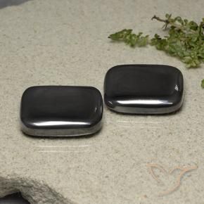 Shop natural 87.88ct Gris foncé Hématite gems, Coussin, from Brésil at GemSelect. In stock, global shipping!