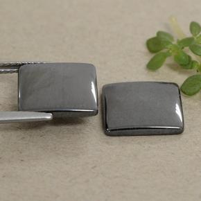 Achetez naturel 9.84ct Gris moyen Hématite gems, Carré, En provenance Brésil chez GemSelect. En stock, livraison internationale!