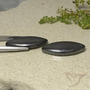 Shop natural 38.35ct Noir Gris Hématite gems, Marquise, from Brésil at GemSelect. In stock, global shipping!