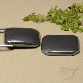 Shop natural 37.51ct Gris foncé Hématite gems, Octogone / coupe Émeraude, from Brésil at GemSelect. In stock, global shipping!