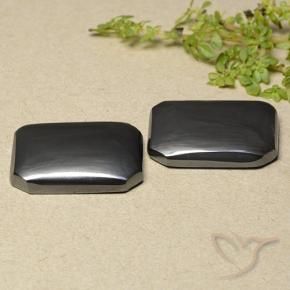 Shop natural 40.49ct Noir Gris Hématite gems, Octogone / coupe Émeraude, from Brésil at GemSelect. In stock, global shipping!