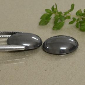 Achetez naturel 14.47ct Noir Gris Hématite gems, Coupe ovale, En provenance Brésil chez GemSelect. En stock, livraison internationale!