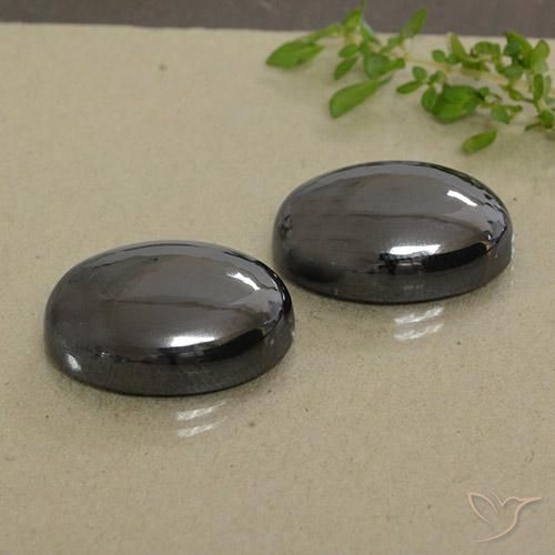 Shop natural 69.94ct Gris moyen Hématite gems, ovale, from Brésil at GemSelect. In stock, global shipping!