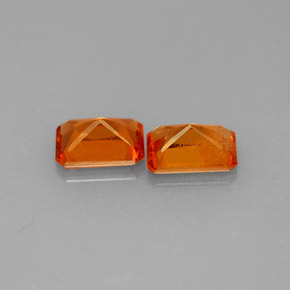 Achetez naturel ct orange grenat hessonite gems, taille émeraude, en provenance madagascar chez gemselect. en stock, livraison internationale!