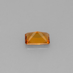 Grenat hessonite orange naturelle taille émeraude, 0,61 ct, VS
