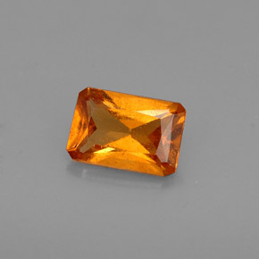 Grenat hessonite orange naturelle taille émeraude, 0,63 ct, VS