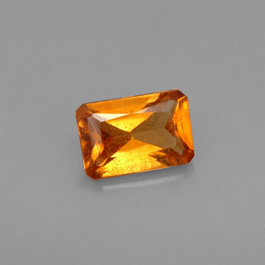 Grenat hessonite orange naturelle taille émeraude, 0,63 ct, VS