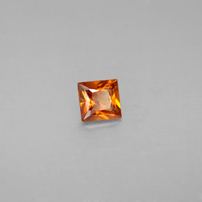 Grenat Hessonite Mandarine Orange naturelle Carré, 0.38 ct, VS