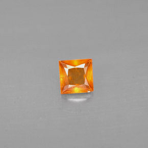 Grenat hessonite orange naturelle carré, 0,32 ct, VS