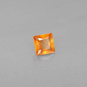 Grenat hessonite orange naturelle carré, 0,32 ct, VS