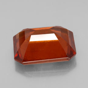 Grenat hessonite orange naturelle taille émeraude, 6,53 ct, VS