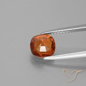 Grenat Hessonite Ambre orange naturelle Coussin, 1.60 ct, VS-SI