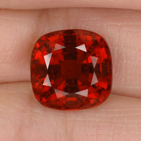 Grenat hessonite orange naturelle coupe coussin, 5,35 ct, VS-SI