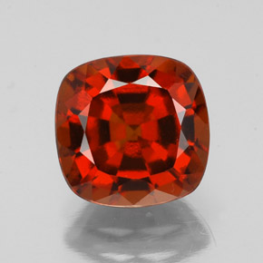 Grenat hessonite orange naturelle coupe coussin, 2,79 ct, VS