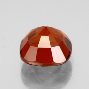 Grenat hessonite orange naturelle coupe coussin, 2,79 ct, VS