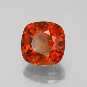 Grenat hessonite orange naturelle coupe coussin, 2,04 ct, VS-SI