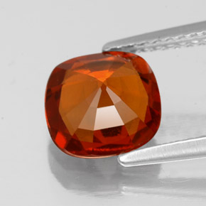 Grenat hessonite orange naturelle coupe coussin, 2,15 ct, VS