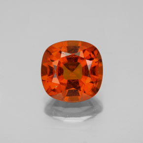 Grenat hessonite orange naturelle coupe coussin, 2,40 ct, VS-SI