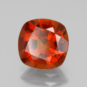 Grenat hessonite orange naturelle coupe coussin, 2,18 ct, VS-SI