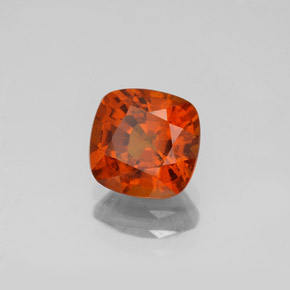 Grenat hessonite orange naturelle coupe coussin, 1,78 ct, VS-SI