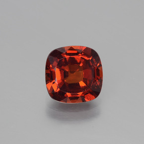 Grenat Hessonite Cannelle Orange naturelle Coupe coussin, 2.44 ct, VS