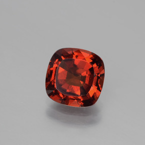 Grenat Hessonite Cannelle Orange naturelle Coupe coussin, 2.44 ct, VS