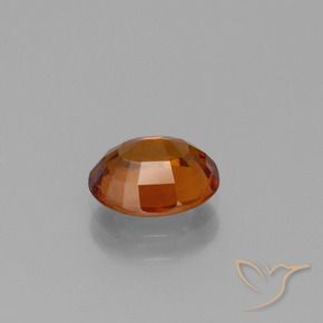 Grenat Hessonite Orange rougeâtre naturelle ovale, 1.67 ct, VS
