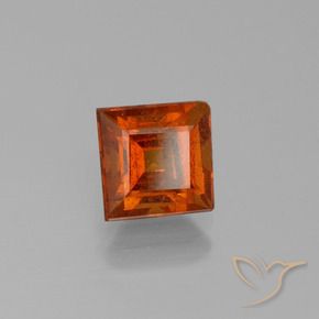 Grenat Hessonite Orange feu naturelle Carré, 2.18 ct, VS-SI