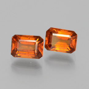 Achetez naturel 2.46ct Orange foncé Grenat Hessonite gems, Taille émeraude, En provenance Sri Lanka chez GemSelect. En stock, livraison internationale!