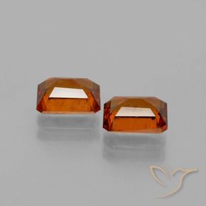Shop natural 2.22ct Ambre orange Grenat Hessonite gems, Octogone / coupe Émeraude, from Sri Lanka at GemSelect. In stock, global shipping!