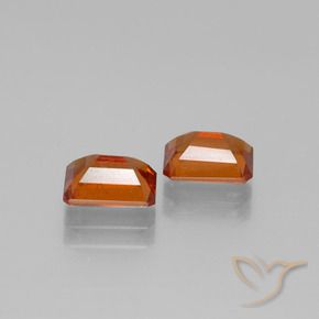 Shop natural 2.36ct Orange foncé Grenat Hessonite gems, Octogone / coupe Émeraude, from Madagascar at GemSelect. In stock, global shipping!